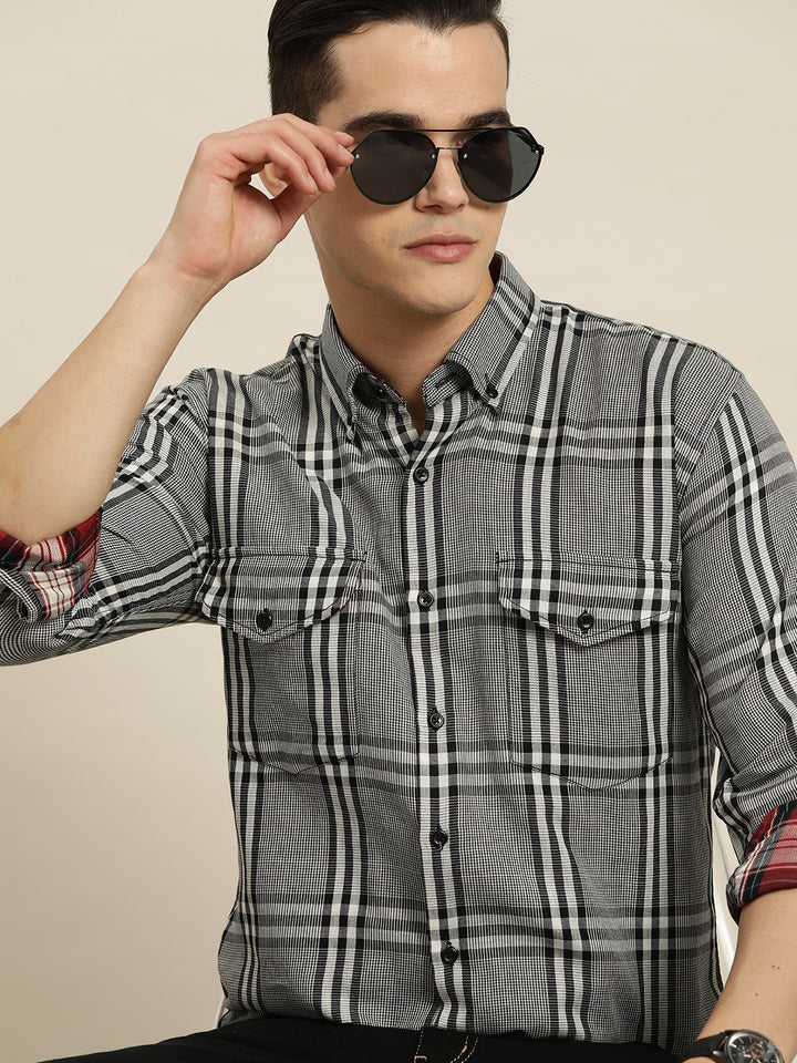 Men Black & White Checks Pure Cotton Slim fit Casual Shirt
