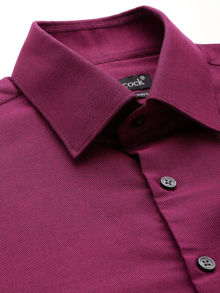 Men Magenta Solid Pure Cotton Slim Fit Formal Shirt