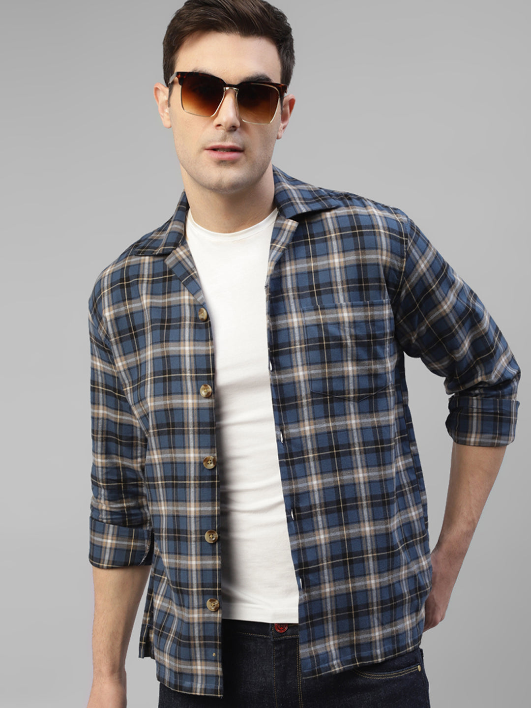 Men Blue Plaided Flannel Checked Pure Cotton Regular Fit Casual Shac