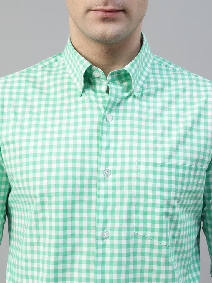 Men White & Green Gingham Checked Wrinkle Resistant Pure Cotton Slim Fit Formal Shirt