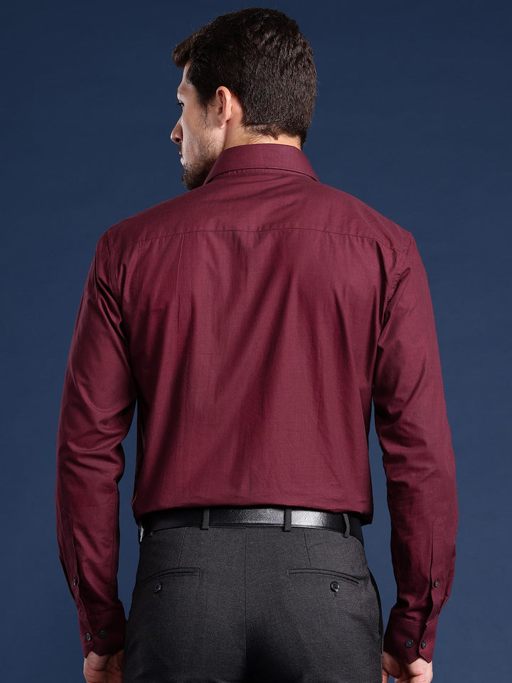Men Maroon Solid Pure Cotton Slim Fit Formal Shirt