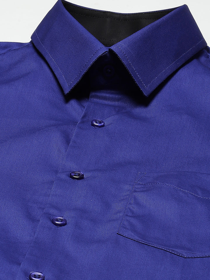 Men Blue Solid Pure Cotton Slim Fit Formal Shirt