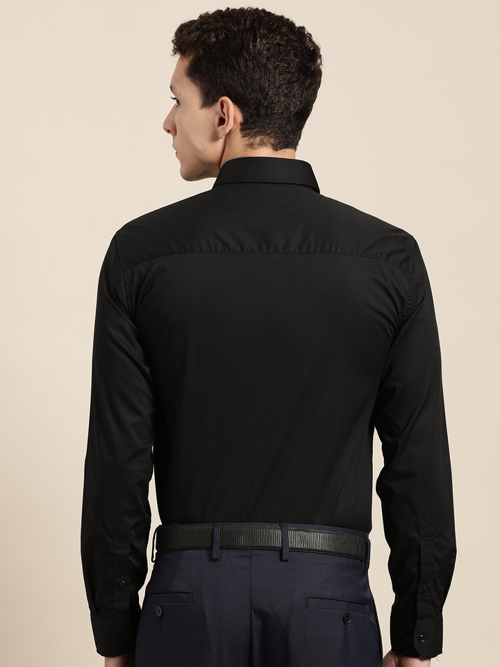 Men Black Solid Pure Cotton Slim Fit Formal Shirts