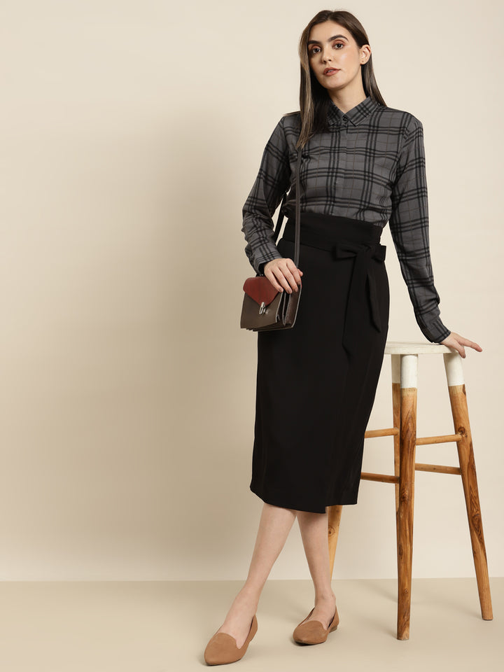 Women Grey & Black Checked Viscose Rayon Regular Fit Formal Shirt