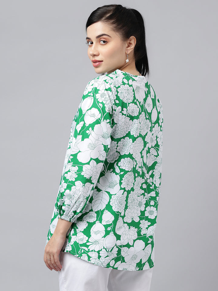 Women Green & White Prints Pure Cotton Regular Fit Formal Top