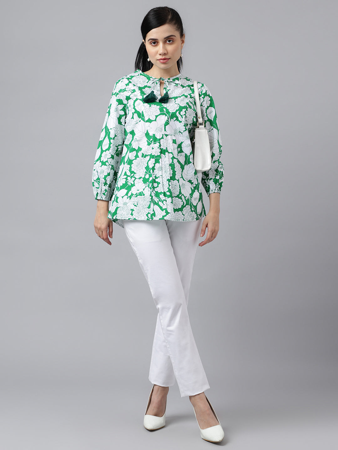 Women Green & White Prints Pure Cotton Regular Fit Formal Top
