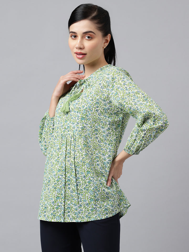 Women White & Green Prints Pure Cotton Regular Fit Formal Top