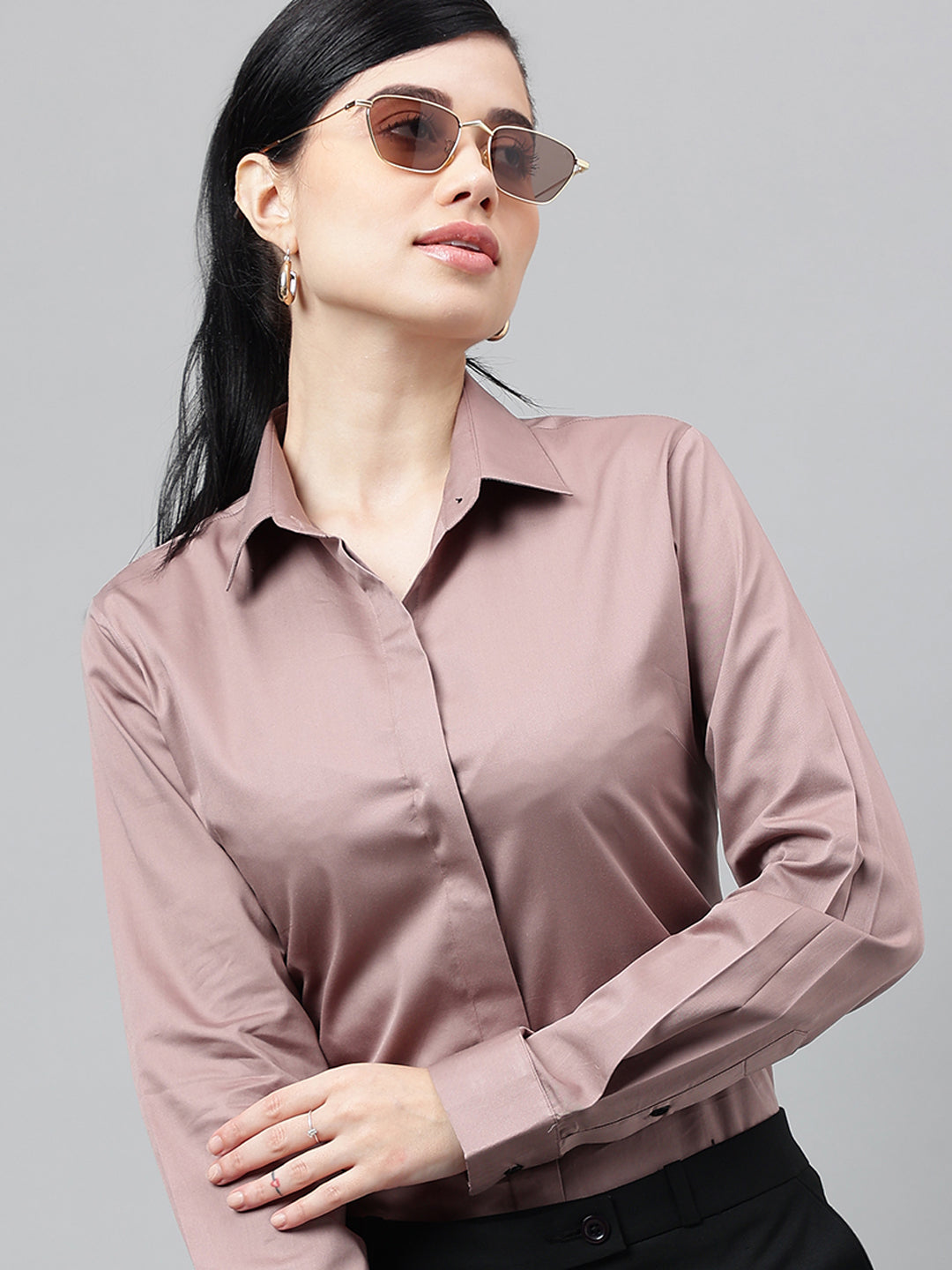 Women Dusty mauve Solid Cotton Satin Regular Fit Formal Shirt