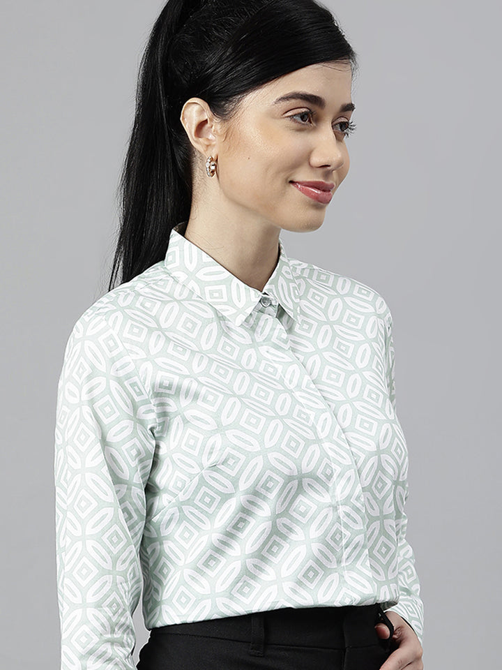 Women Green & White Geometric Pure Cotton Regular Fit Formal Shirt