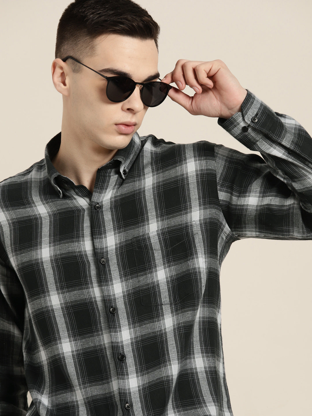 Men Black & Grey Checks Pure Cotton Slim fit Casual Shirt