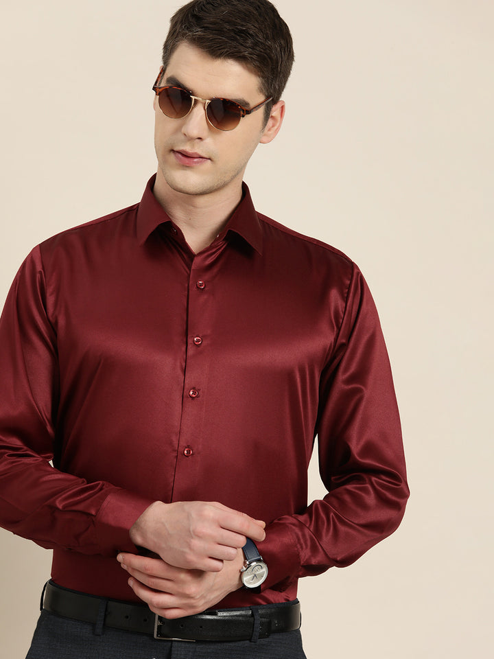 Men Maroon Solid Satin Tuxedo Slim fit Party Shirt