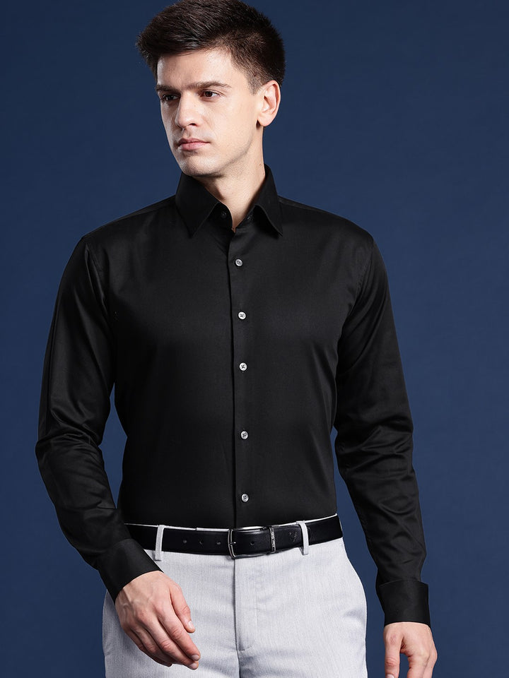 Men Black Solid Cotton Elastane Blend Slim Fit Formal Shirt