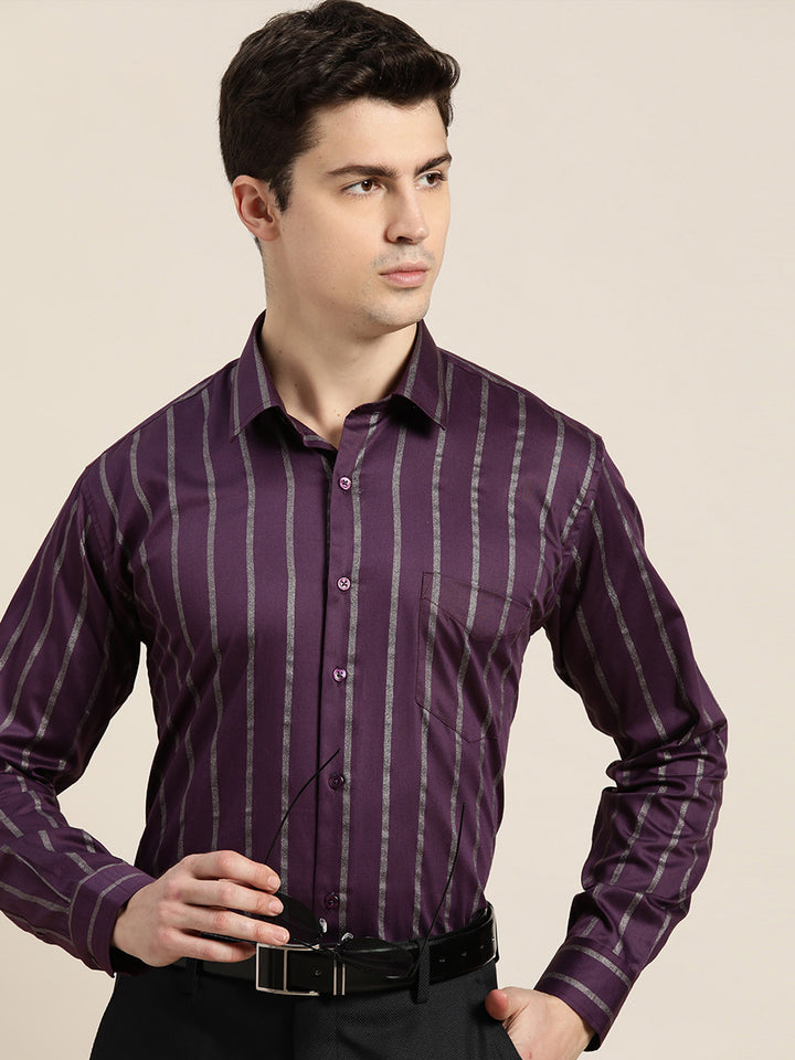 Men Burgundy Stripes Pure Cotton Slim fit Party Shirt