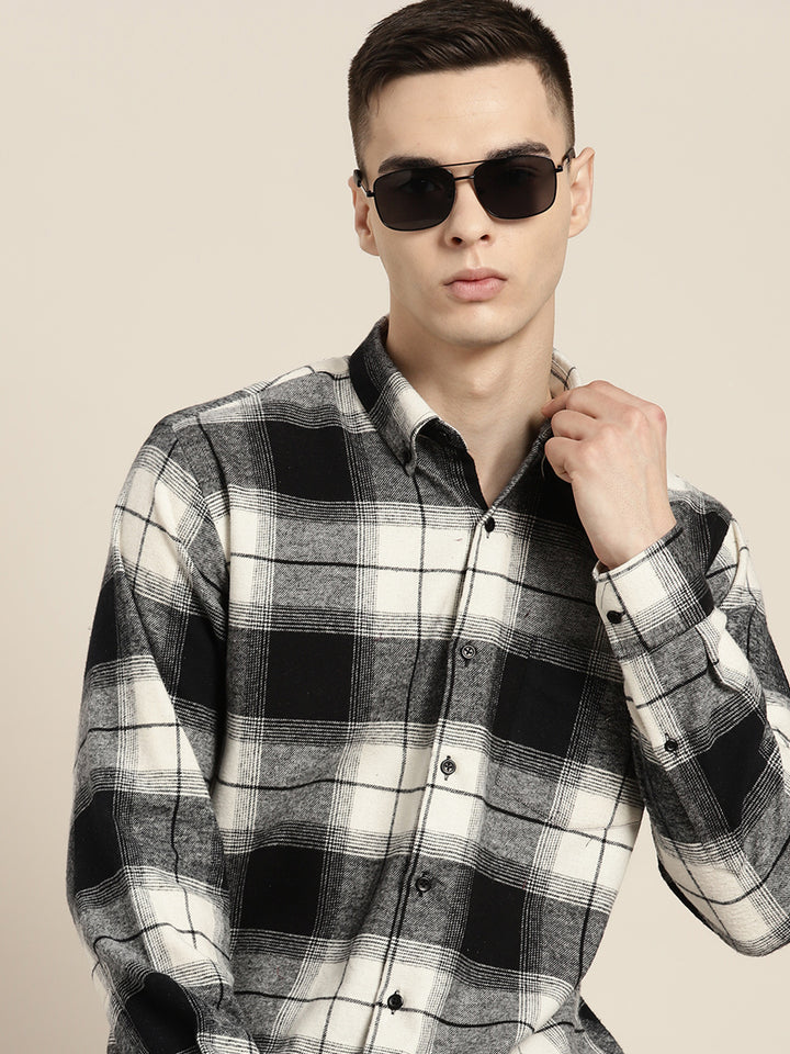 Men Black & White Checks Pure Cotton Slim fit Casual Shirt