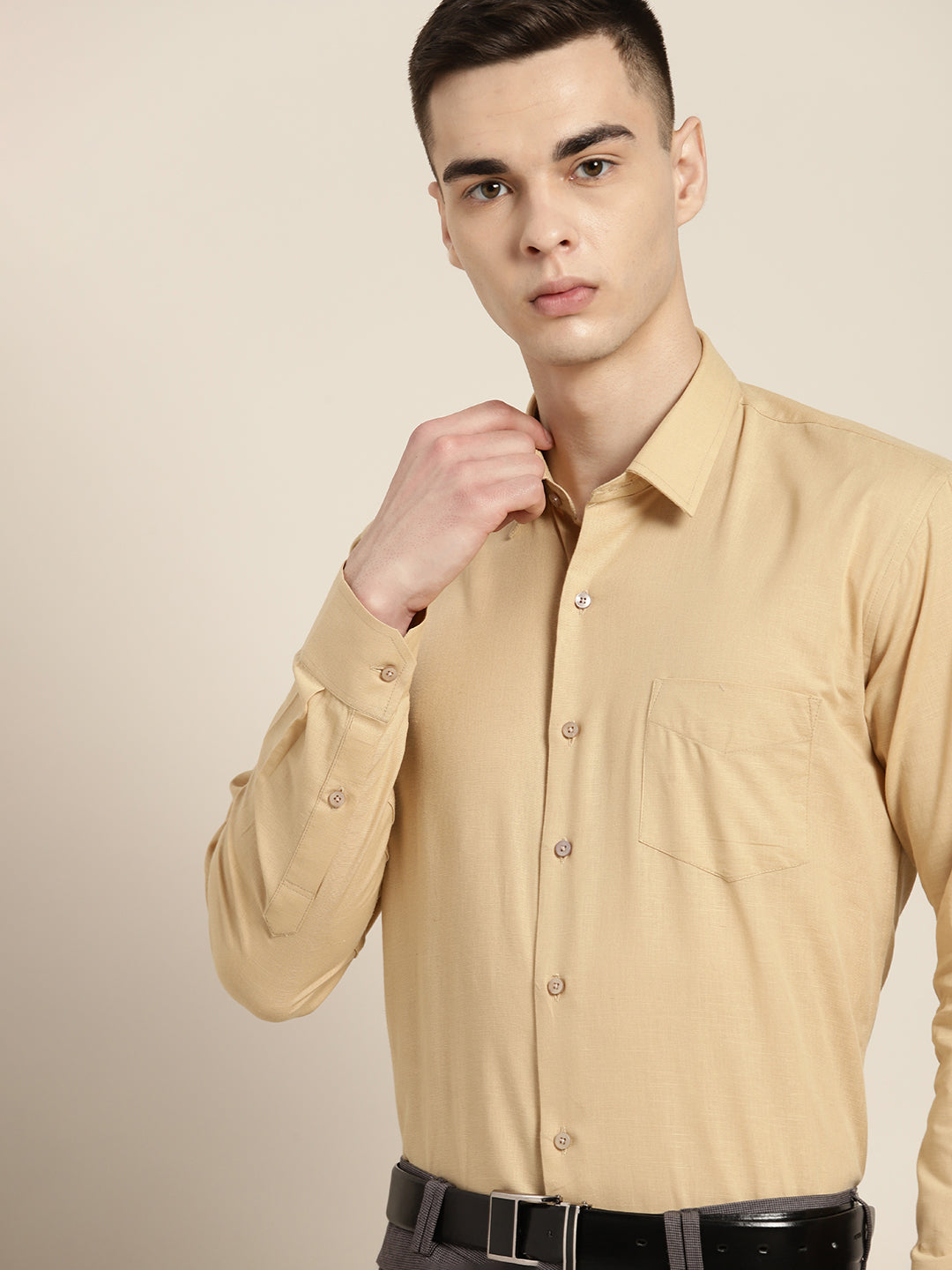 Men Beige Solid Linen Cotton Slim fit Formal Shirt