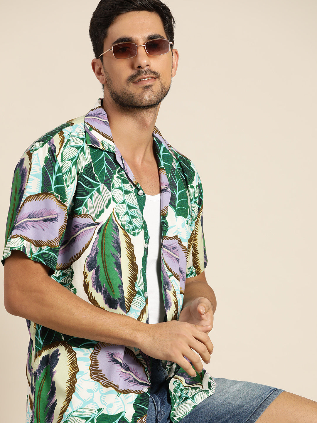 Men Green Print Viscose Rayon Relaxed Fit Casual Resort Shirt