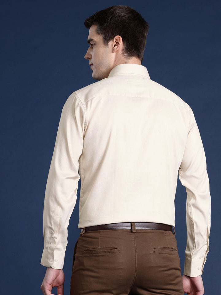 Men Beige Solid Pure Cotton Slim Fit Formal Shirt