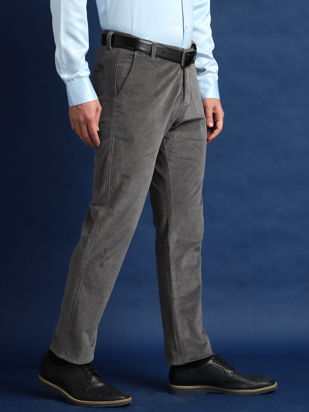 Men Grey Solid Velvet Cotton Stretchable Slim Fit Party Trouser