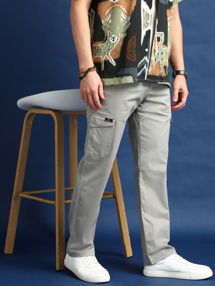 Men Ash Grey Solid Cotton Stretchable Straight Fit Cargo Pant