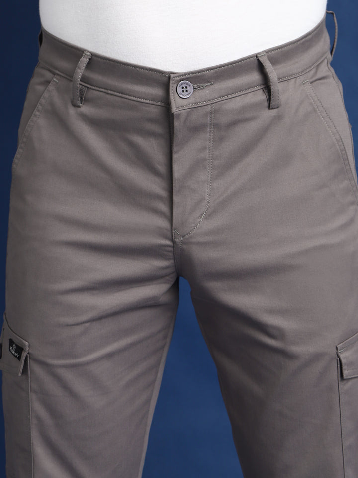 Men Fossil Grey Solid Cotton Stretchable Straight Fit Cargo Pant