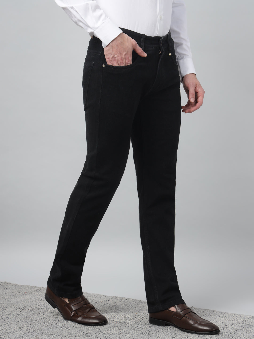 Hancock Men Black Solid  Relaxed Fit Casual Jeans