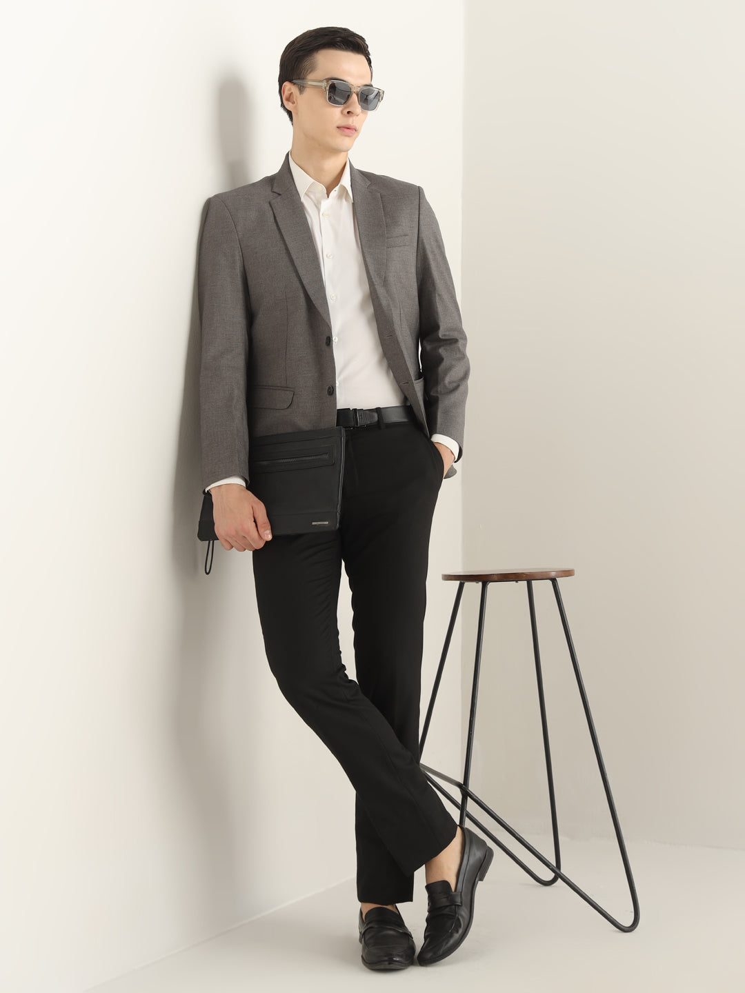 Hancock Men Graphite Grey Solid Polyester Slim Fit Formal Blazer