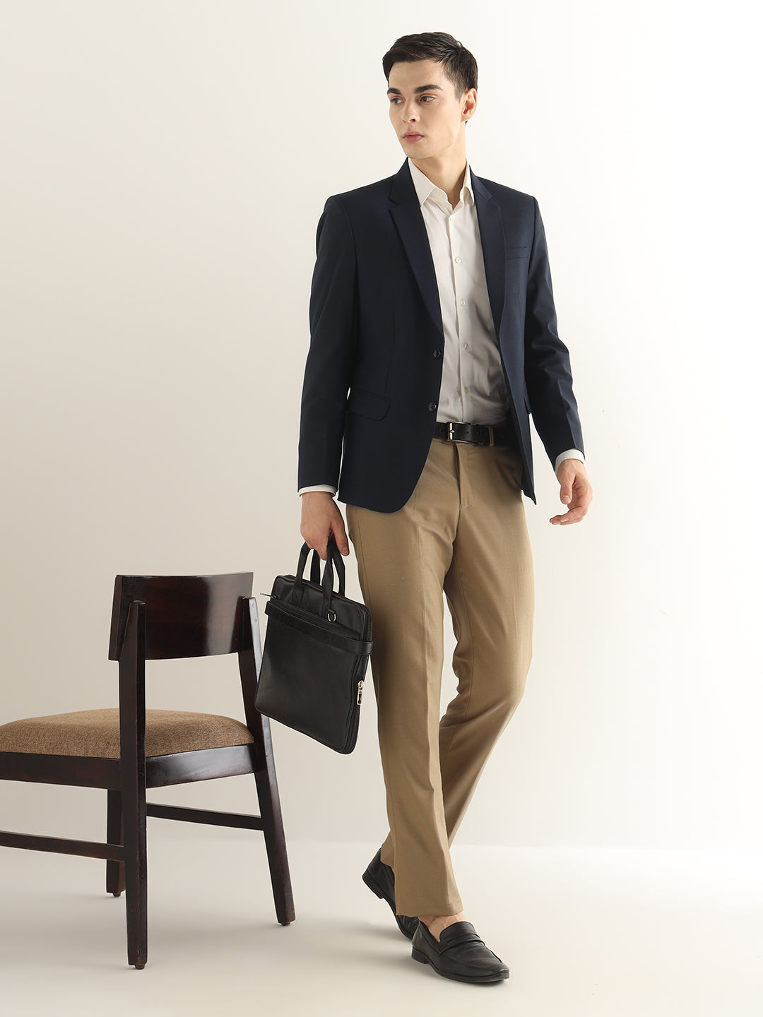 Hancock Men Navy Blue Solid Polyester Slim Fit Formal Blazer
