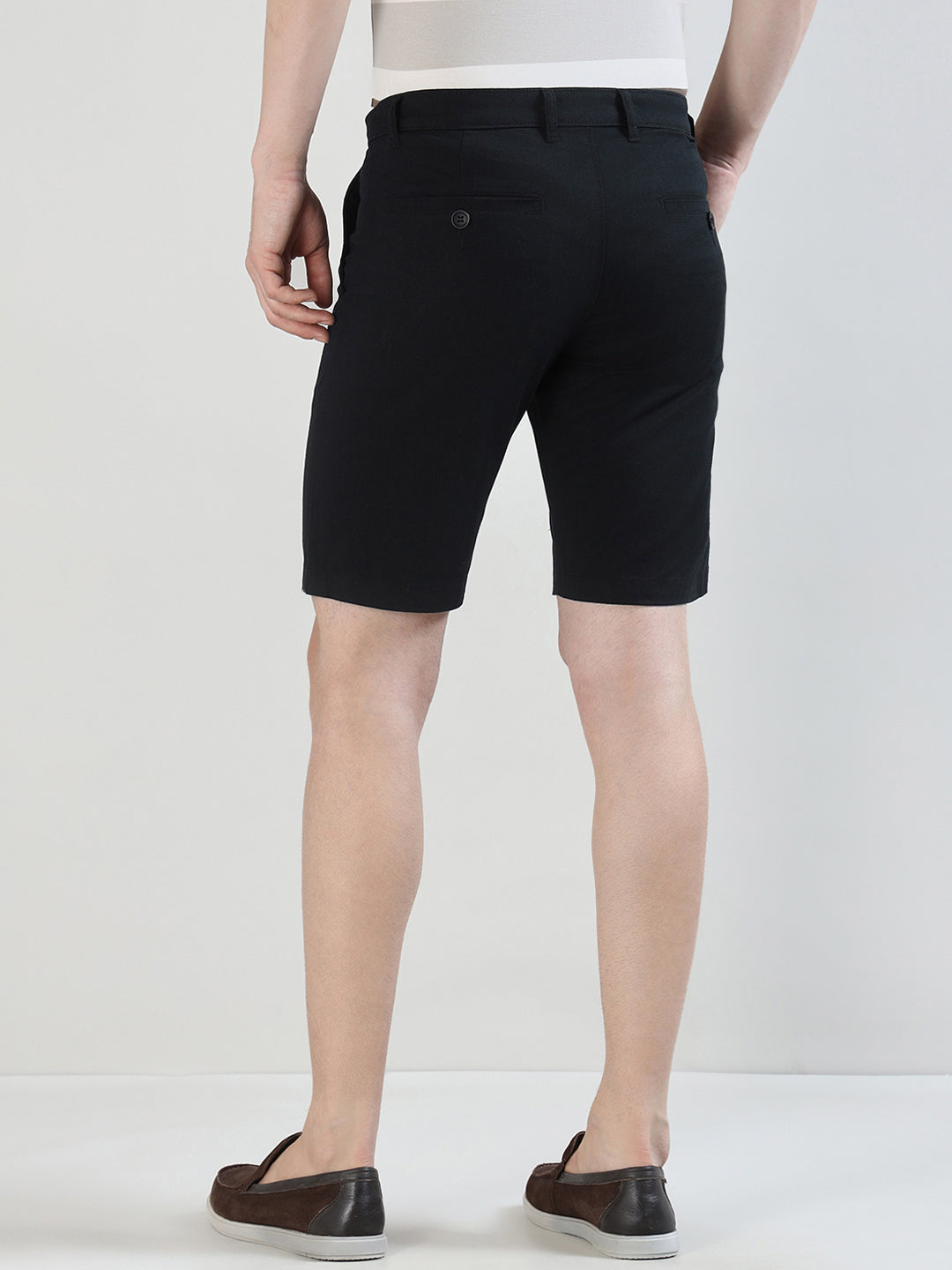 Men Solid Cotton Stretch Mid-rise Slim Fit Chinos Shorts