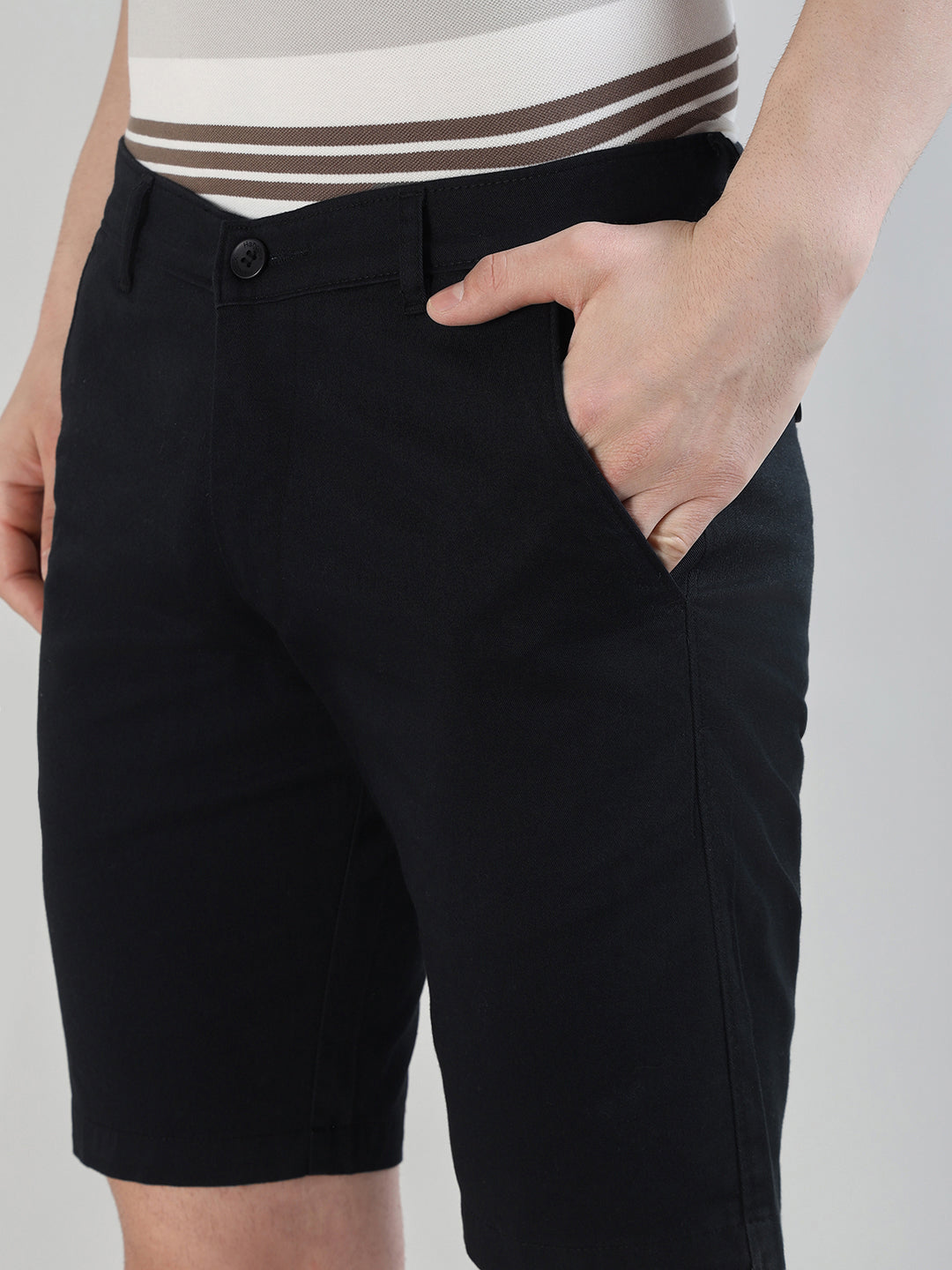 Men Solid Cotton Stretch Mid-rise Slim Fit Chinos Shorts