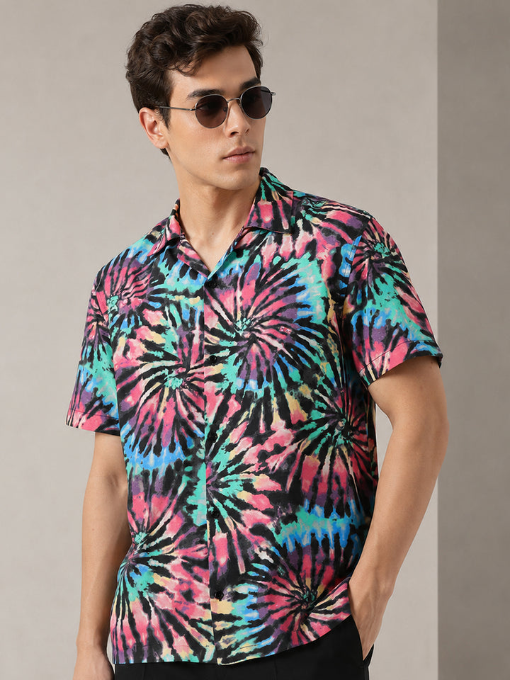 Men Pink & Multi Printed Viscose Rayon Regular Fit Casual Shirt