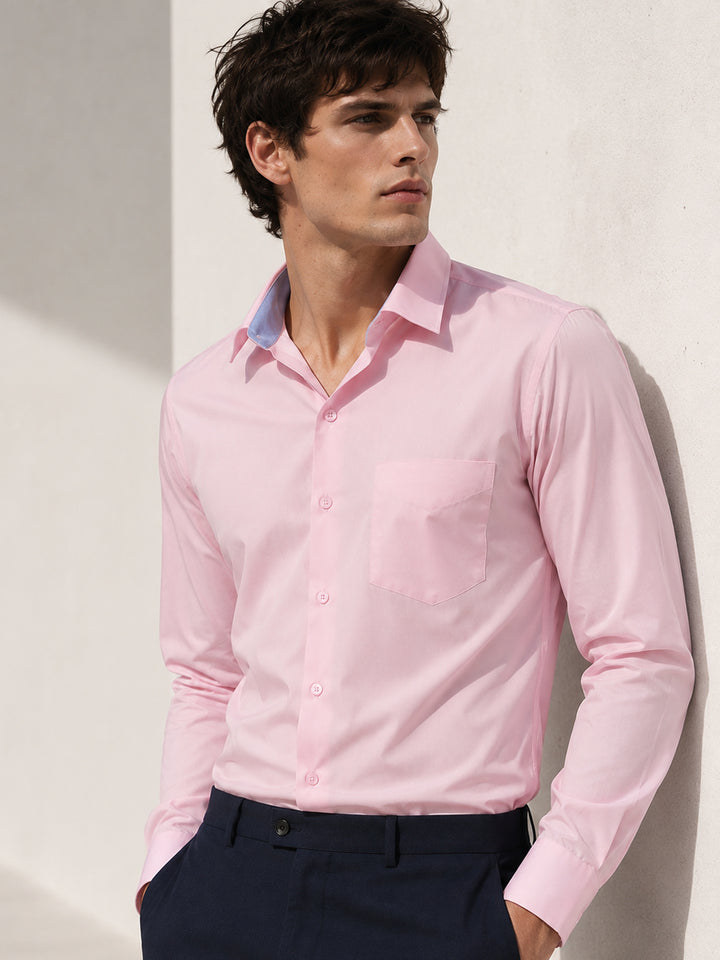Men Pink Solids Slim Fit Formal Shirt