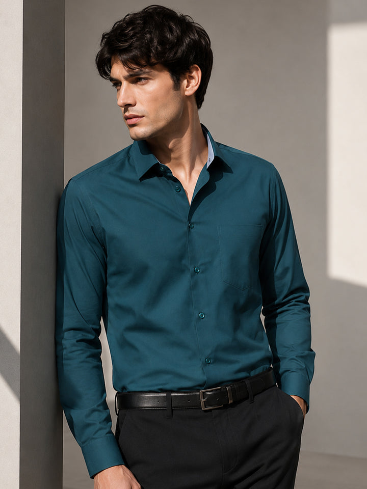 Men Cyan Solids Slim Fit Formal Shirt