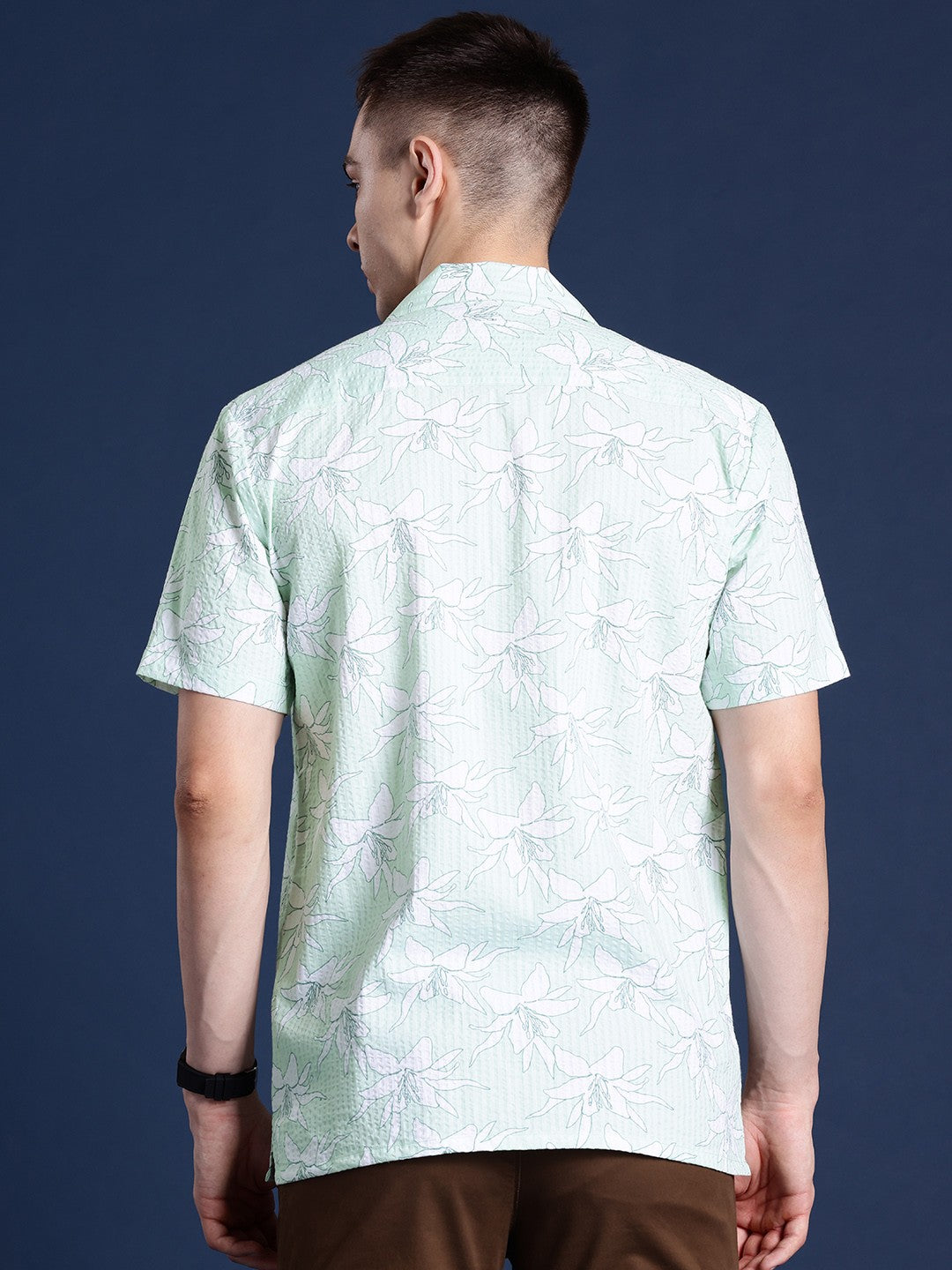 Men Green Printed Pure Cotton Relaxed Fit Casual Shirt