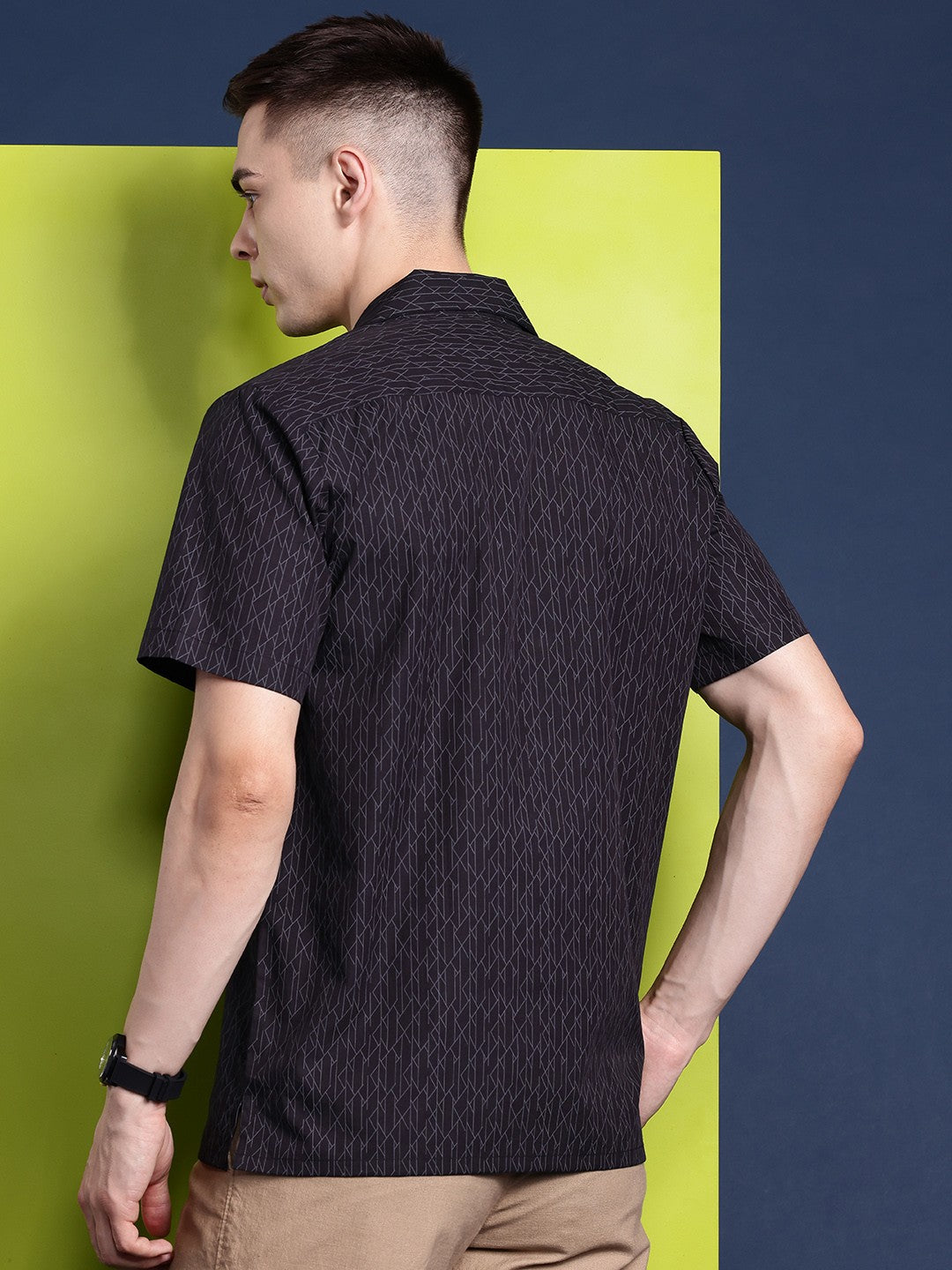 Men Black Printed Pure Cotton Relaxed Fit Casual Shirt