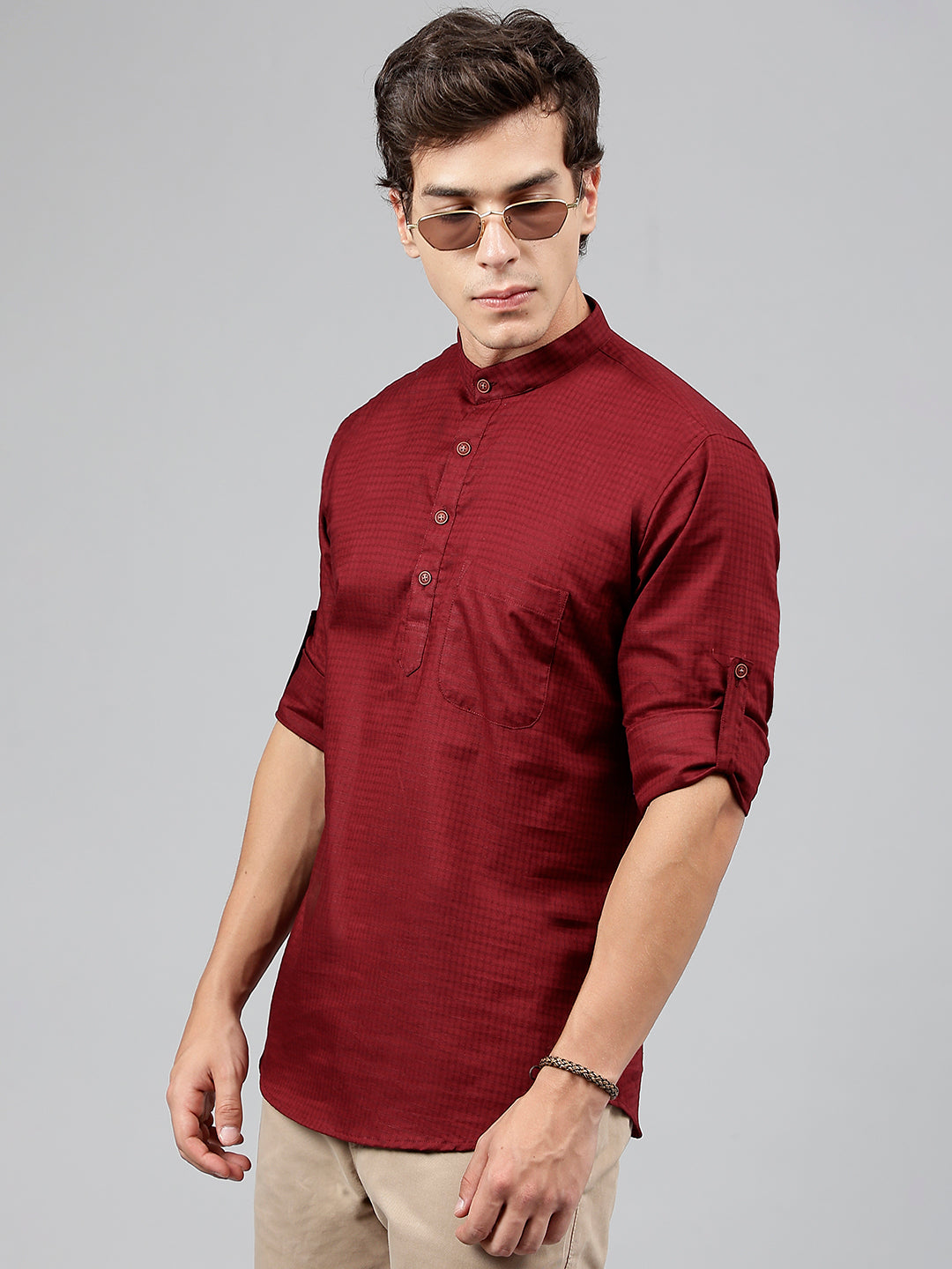 Men Burgundy Self Design Pure Cotton Roll Up Sleeve Slim Fit Casual Kurta