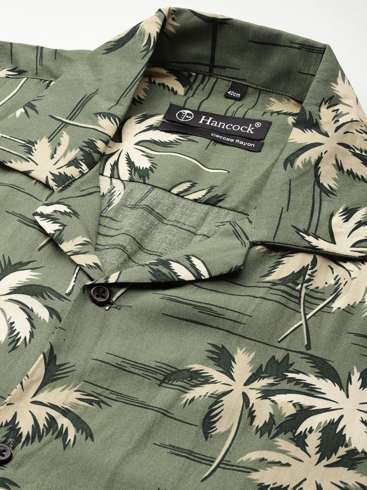 Men Olive-Beige Printed Viscose Rayon Relaxed Fit Casual Shirt