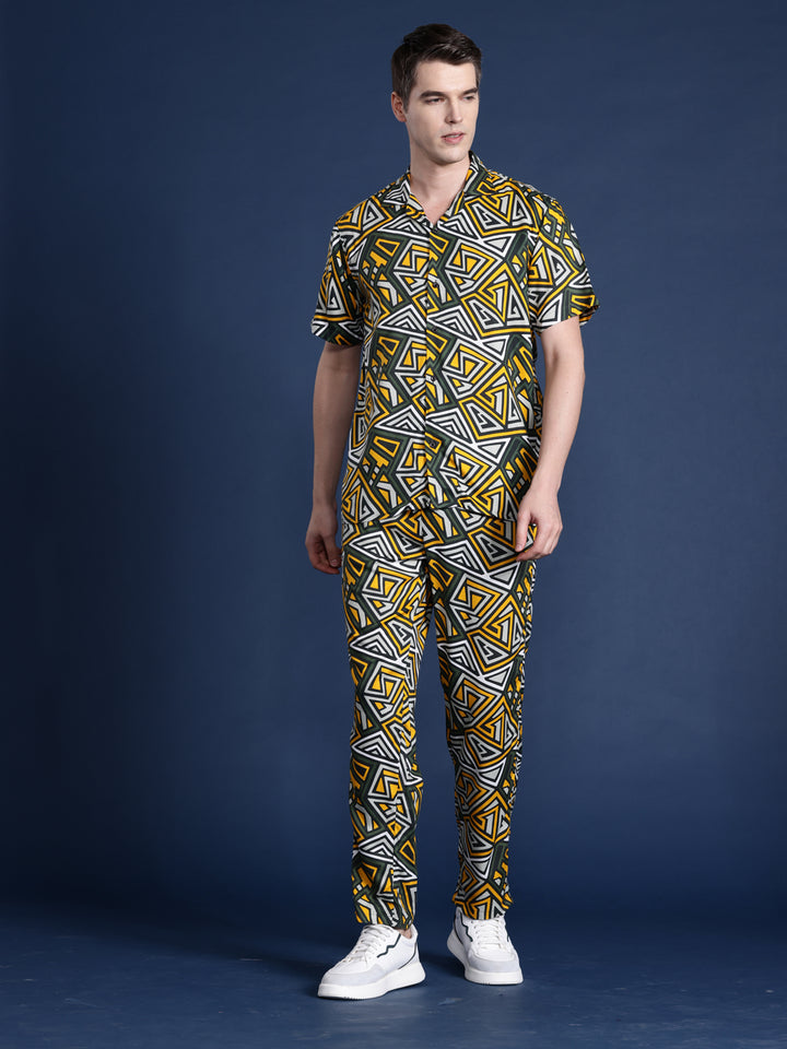 Men Green-Yelllow Printed Viscose Rayon Relaxed Fit Casual Co-Ord