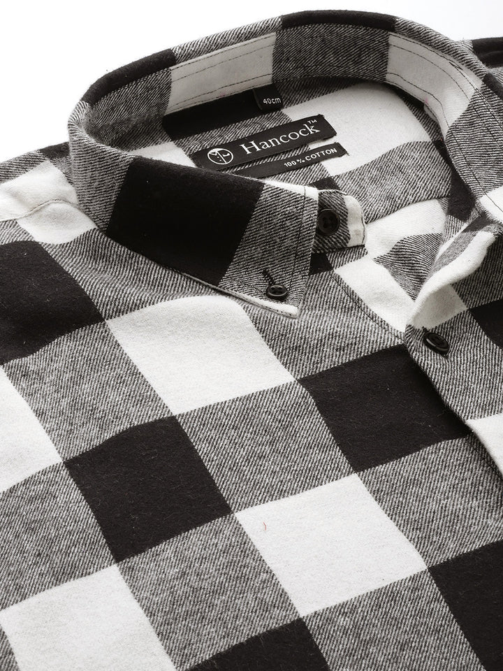 Men Black & White Checks Pure Cotton Slim fit Casual Shirt