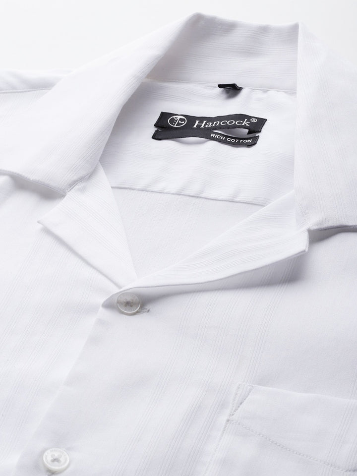 Men White Solid Cotton elastane Relaxed Fit Formal Shirt