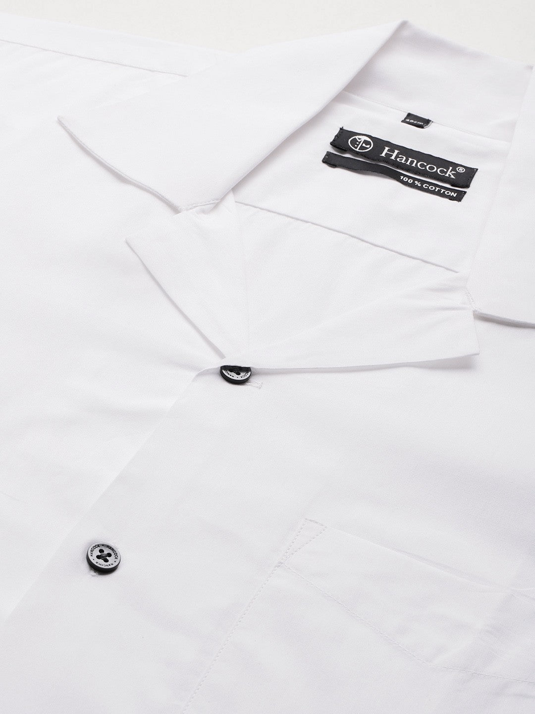 Men White Solid Pure Cotton Relaxed Fit Casual Shirt
