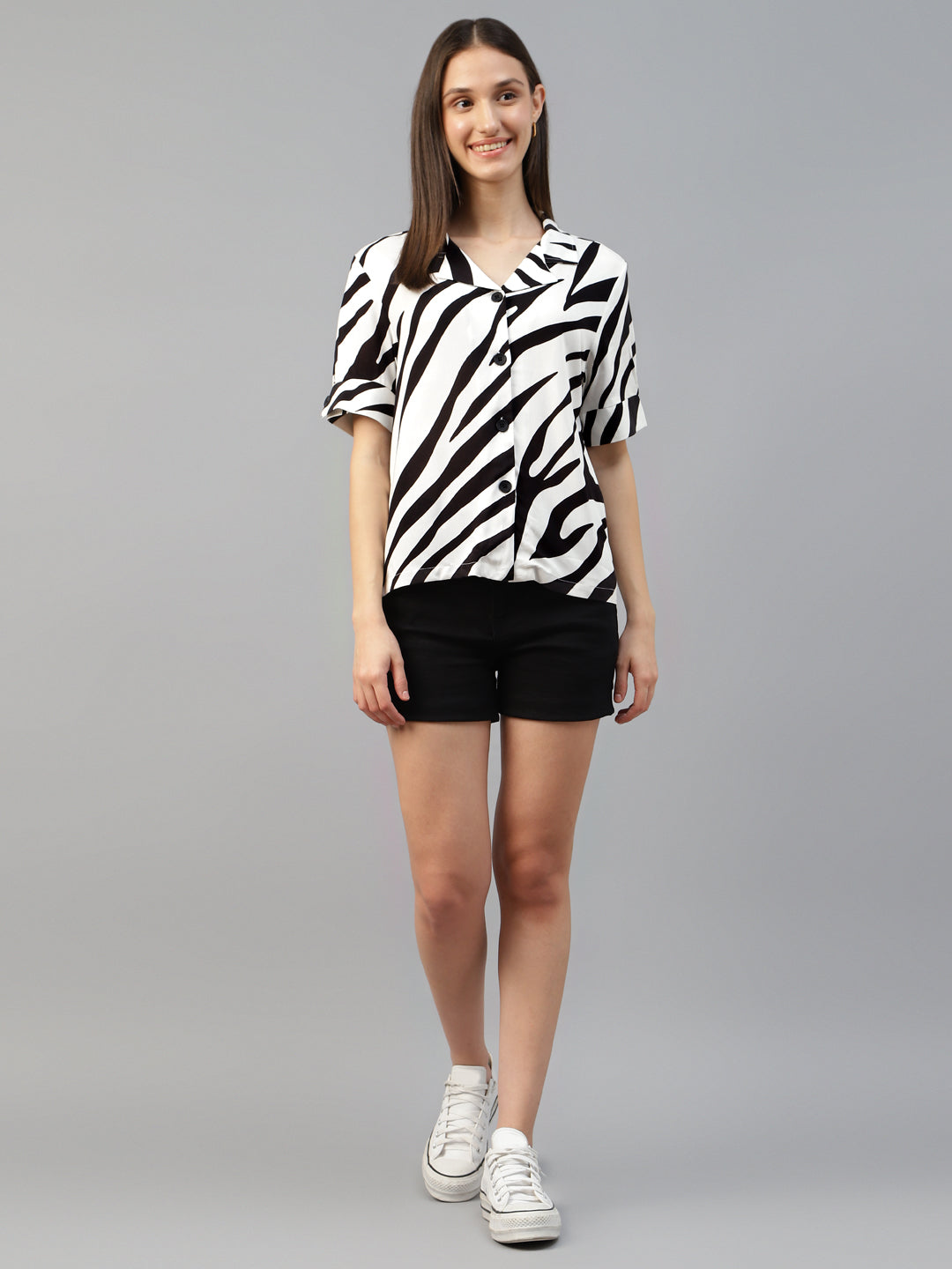 Women White & Black Printed Viscose Rayon Regular Fit Casual Shirt