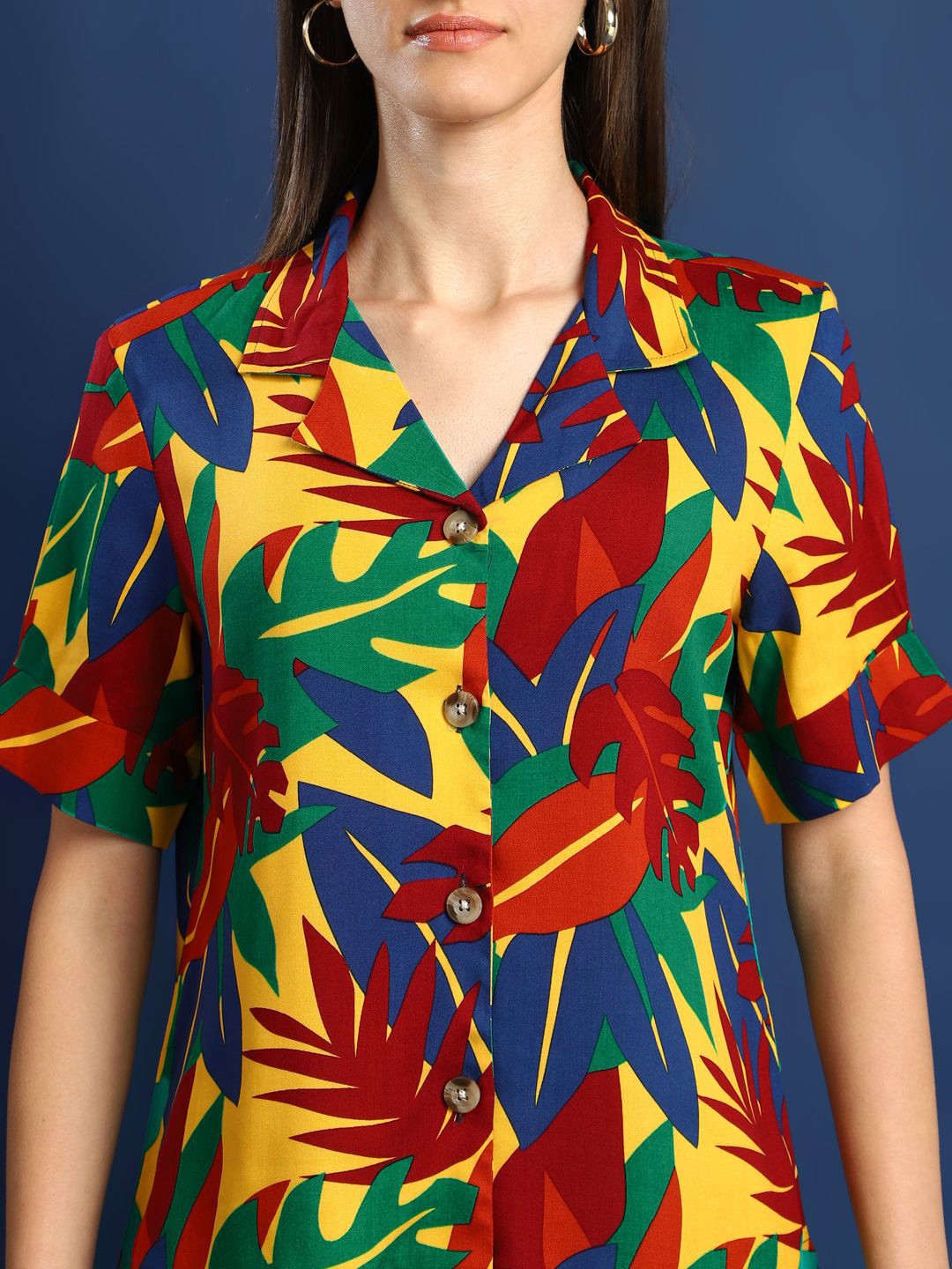 Women Green & Yellow Printed Viscose Rayon Regular Fit Casual Shirt