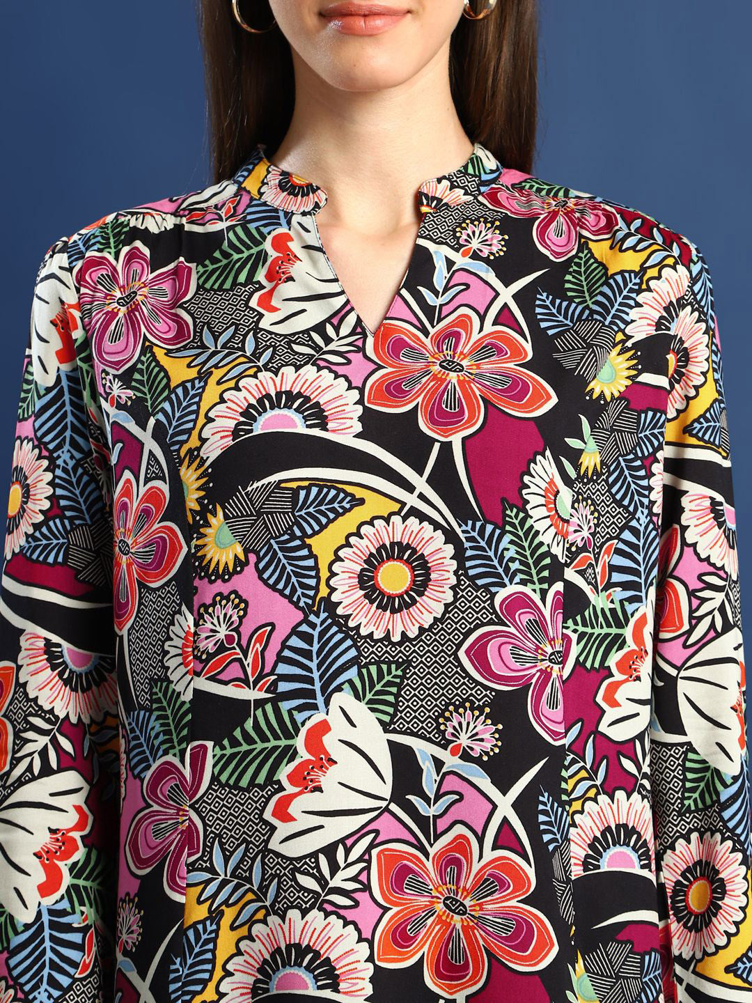 Hancock Women Black & Magenta Printed Viscose Rayon Regular Fit Casual Top