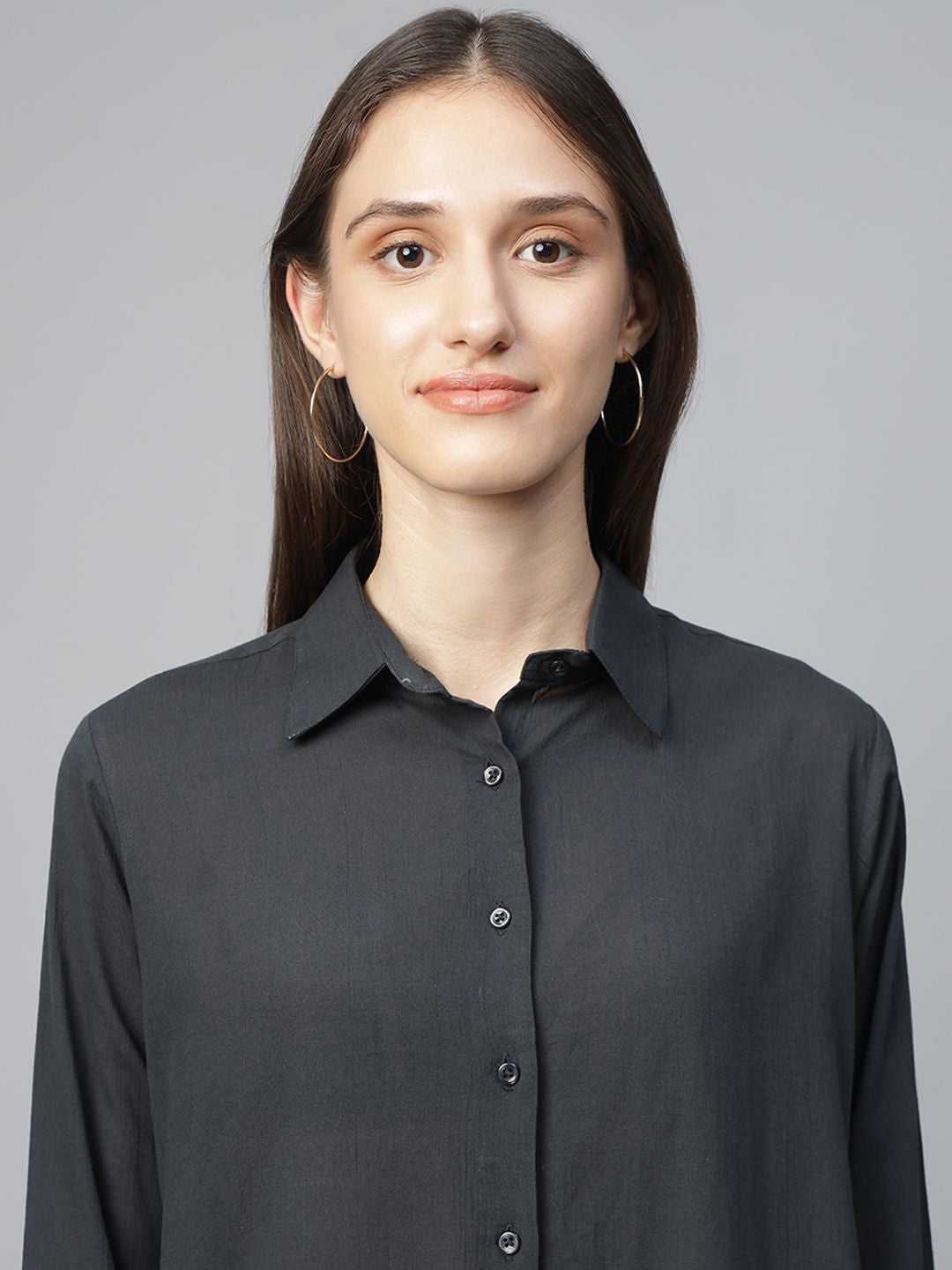 Women Grey Solid Pure Cotton Relaxed Fit Formal Shirt