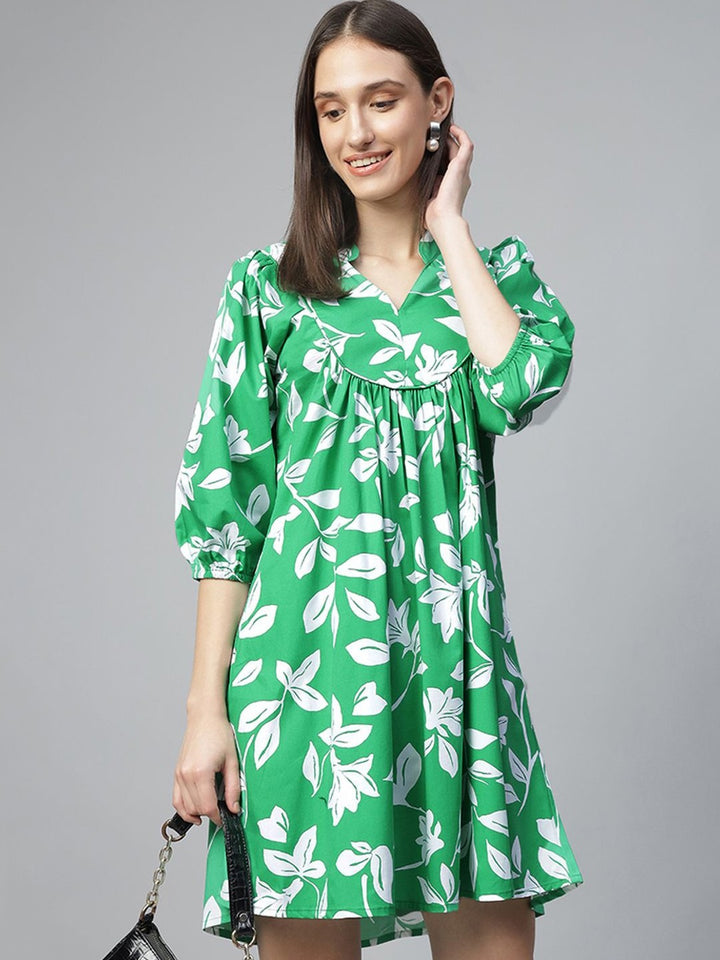 Women White & Green Printed Pure Cotton Regular Fit Casual Dress
