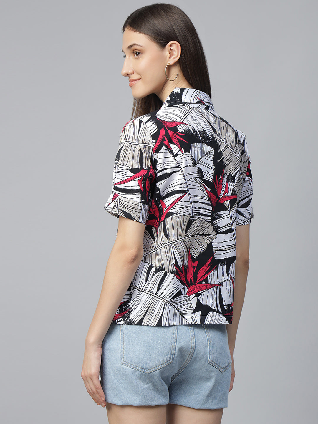 Women White & Black Printed Pure Cotton Regular Fit Casual Shirt