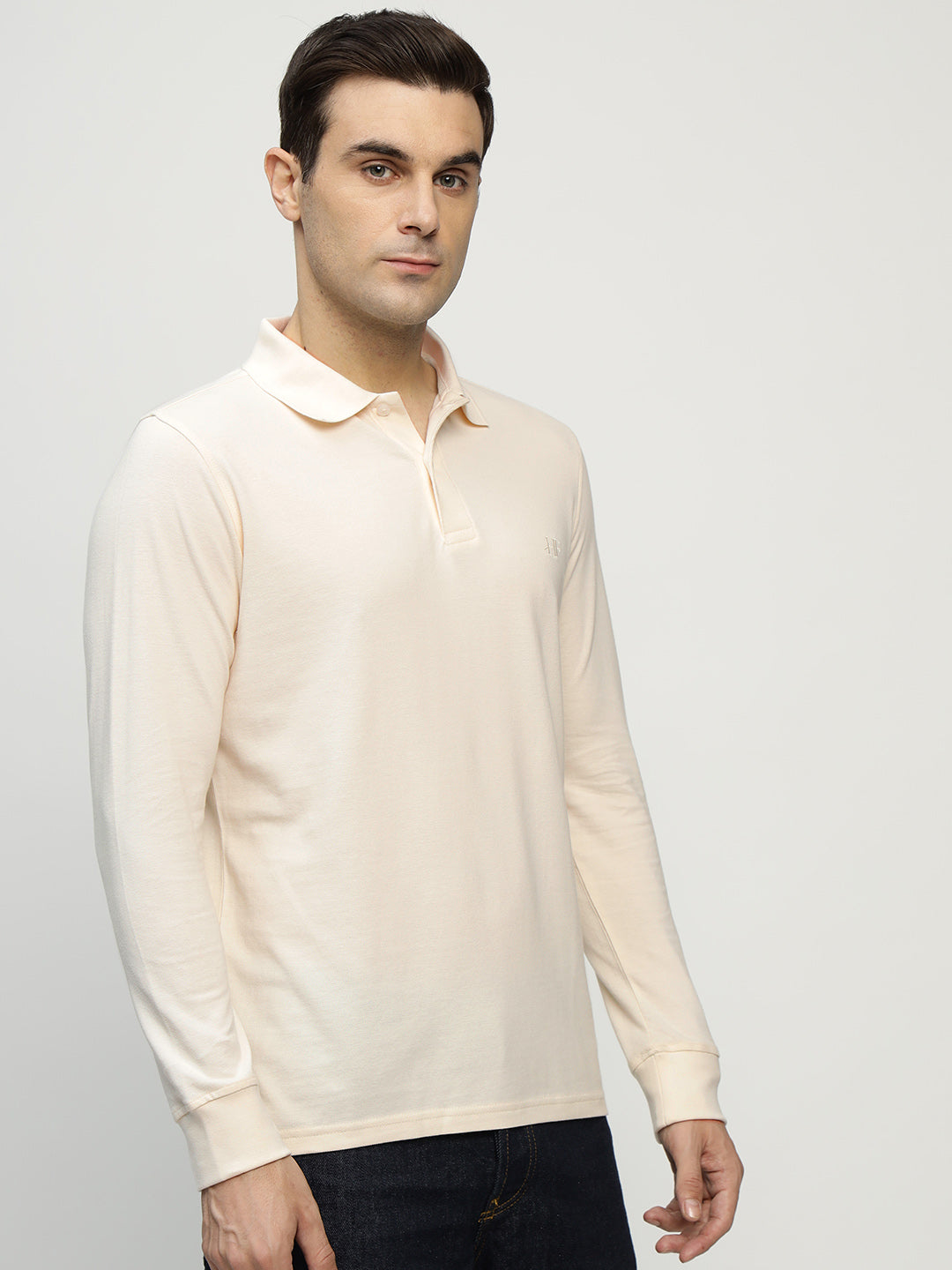 Men Cream Solid Pure Cotton Slim Fit Formal Tshirt