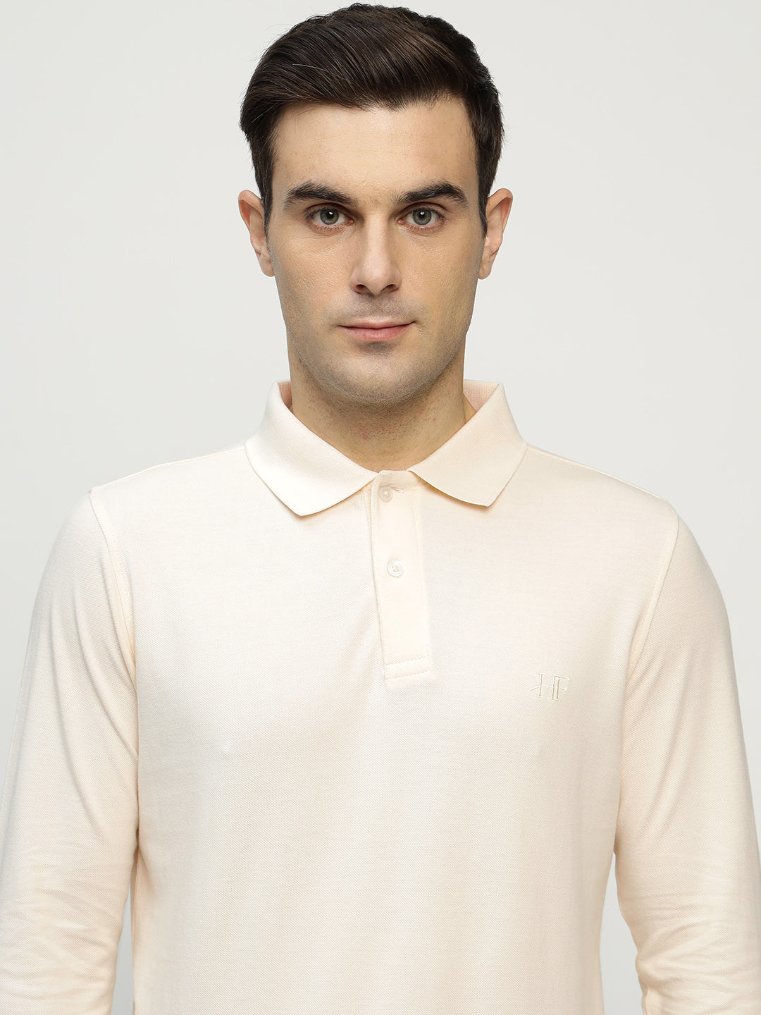 Men Cream Solid Pure Cotton Slim Fit Formal Tshirt
