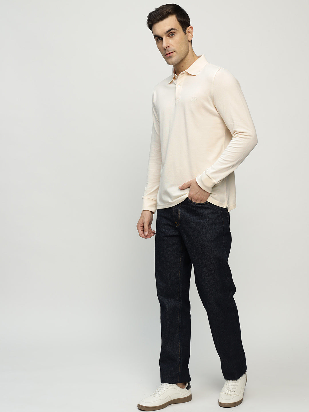 Men Cream Solid Pure Cotton Slim Fit Formal Tshirt