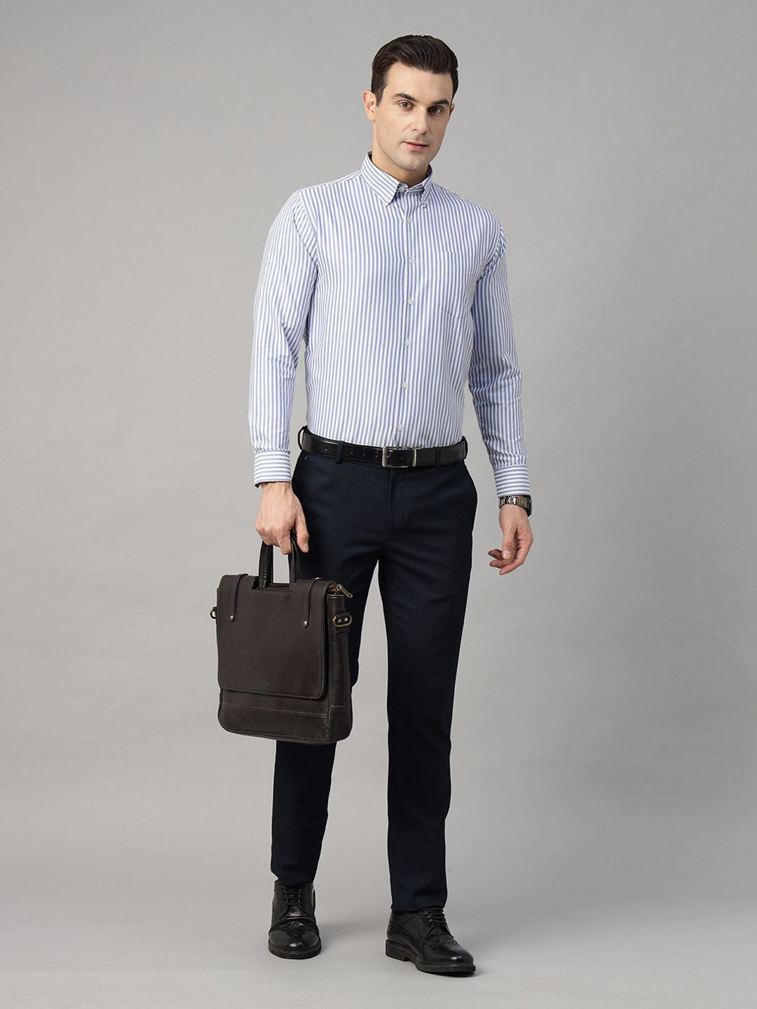 Men White & Blue Striped Pure Cotton Slim Fit Formal Shirt